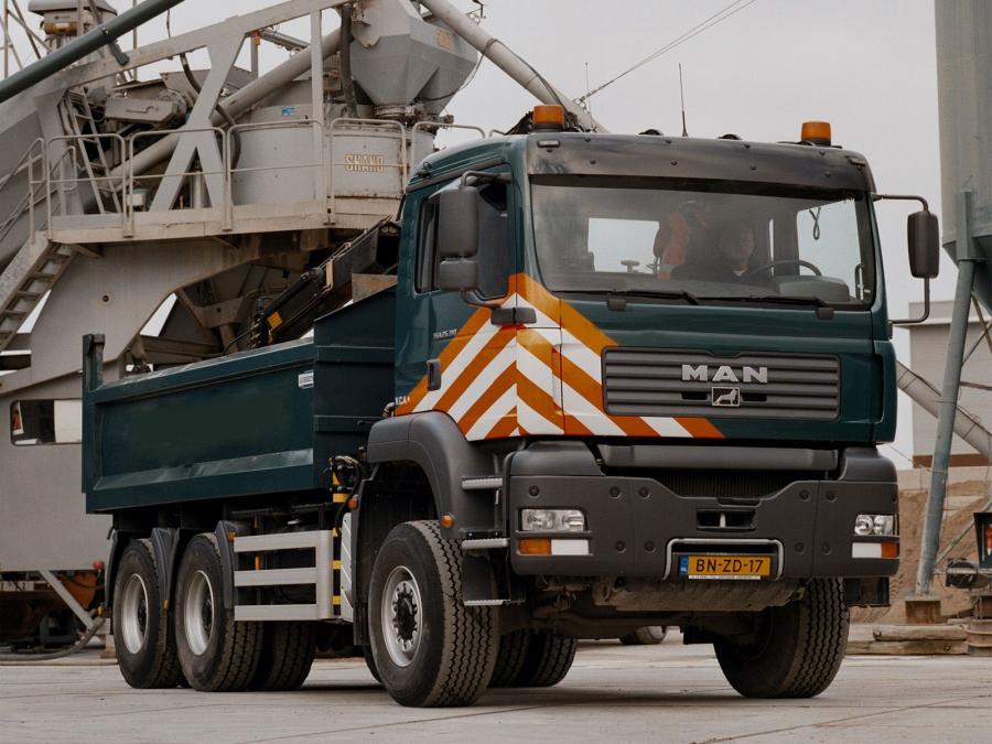  MAN TGA 26.310 2000 года  (фото 2 из 4)